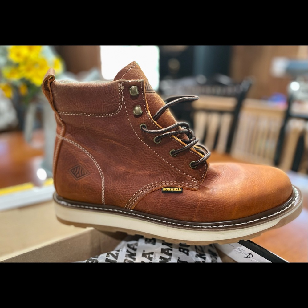 Brand new men’s size 12 work boots 100% genuine leather